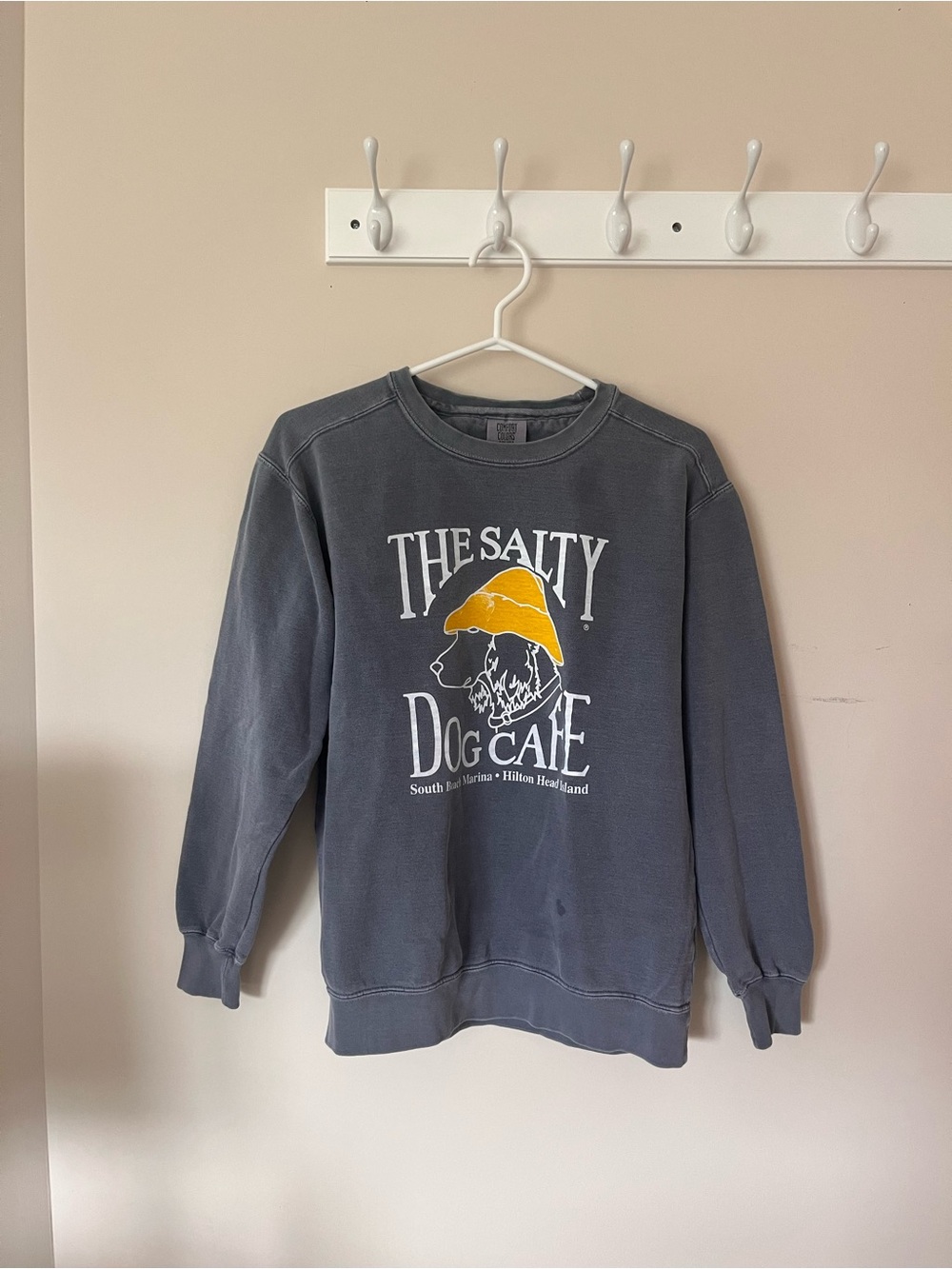 The Salty Dog Cafe Graphic Sweatshirt - Charcoal South Carolina Hilton Head